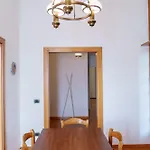 Spacious And Pleasant 2-br * Florencie