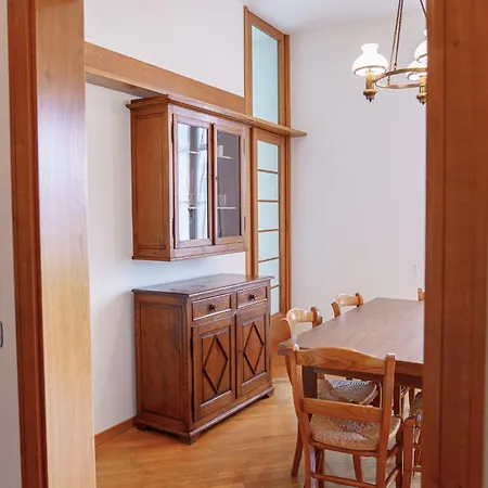 Lägenhet Spacious And Pleasant 2-br Florens