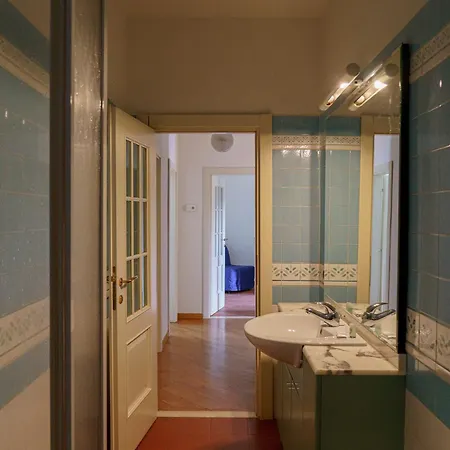 Spacious And Pleasant 2-br * 佛罗伦萨