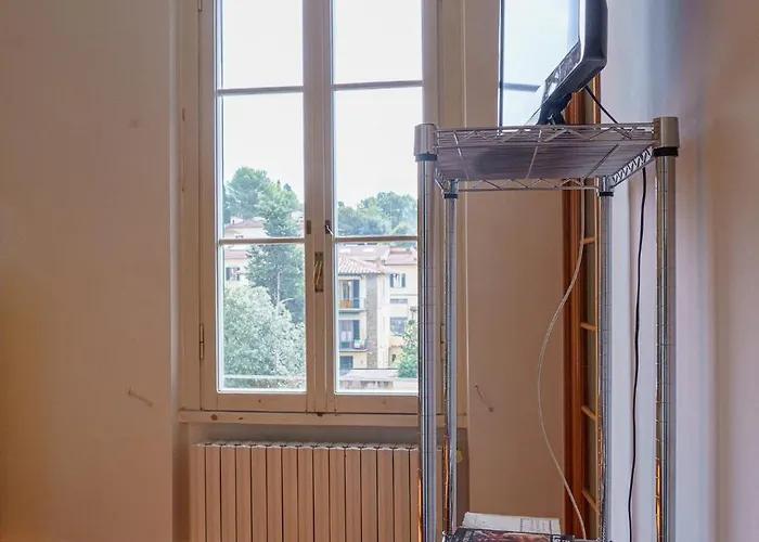 Spacious And Pleasant 2-br Διαμέρισμα *