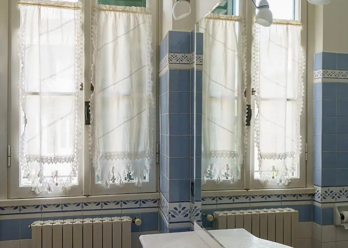 Spacious And Pleasant 2-br Διαμέρισμα *