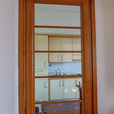 Spacious And Pleasant 2-br Apartment Florenz