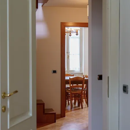 Spacious And Pleasant 2-br