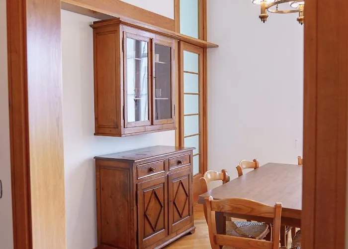 Apartment Spacious And Pleasant 2-br Florenz