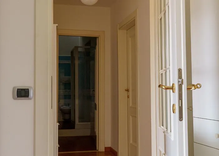 Spacious And Pleasant 2-br Apartment