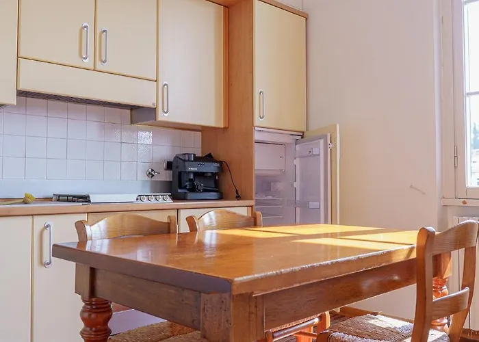 Apartment Spacious And Pleasant 2-br Florenz