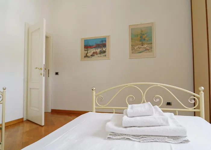 Apartment Spacious And Pleasant 2-br