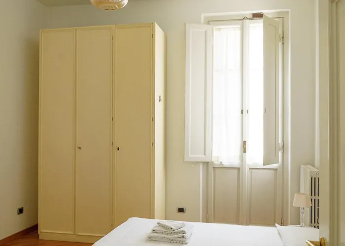 Spacious And Pleasant 2-br Apartment