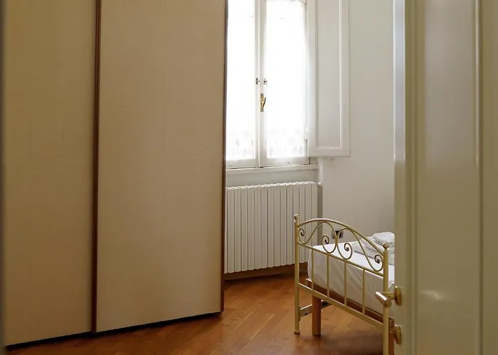 Spacious And Pleasant 2-br